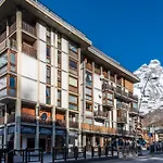 Hellochalet - The Family Crest - Cervinia With Balcony E Mountain Views *