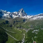 公寓 Hellochalet - The Family Crest - Cervinia With Balcony E Mountain Views 布勒伊-切尔维尼亚